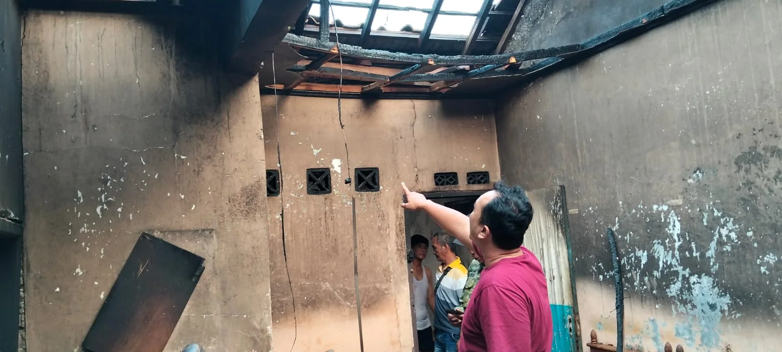 Polsek mundu dan Damkar